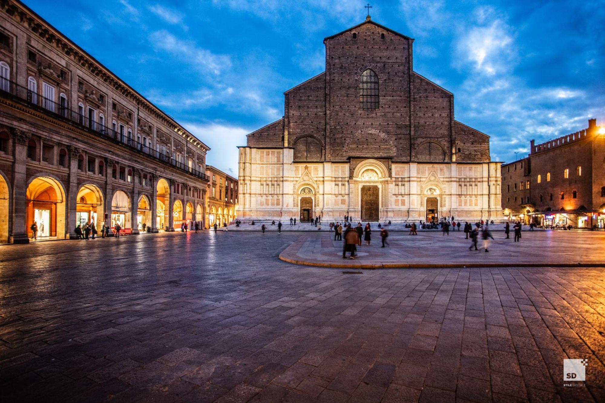 Urbanicooh Paracelso - Piazza Maggiore View 볼로냐 외부 사진
